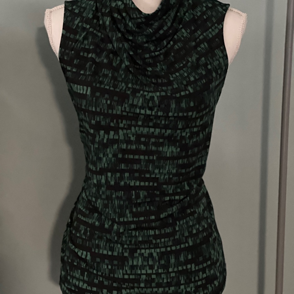 Calvin Klein Collection Fitted Green and Black Sleeveless Tank Top